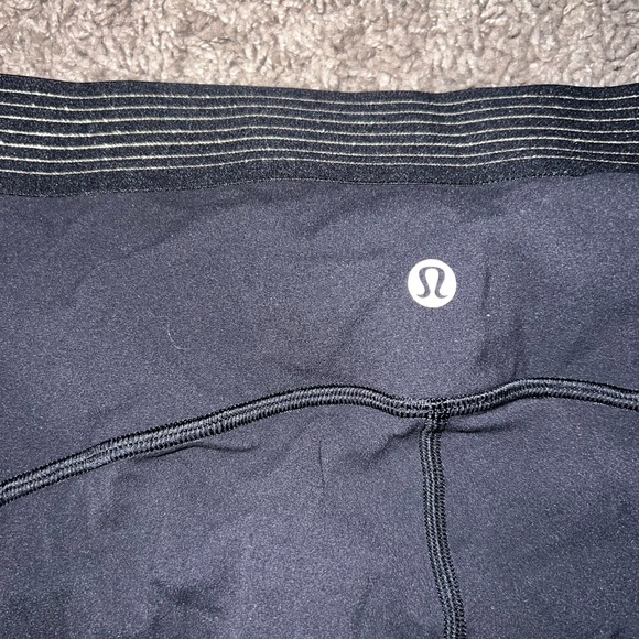 Black with gold accent Lululemon leggings - Picture 3 of 5